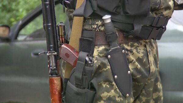 Кадры с мест столкновений ополченцев под Луганском с погранслужбой Украины
