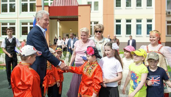 Мэр Москвы Сергей Собянин: осмотр строящегося детского сада в районе Измайлово