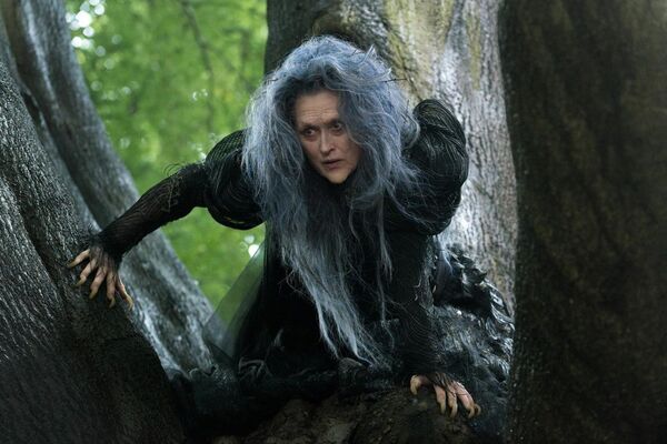 Американская актриса Мерил Стрип. Кадр из фильма В лес. 2014