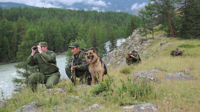 Российские пограничники на юге Западной Сибири