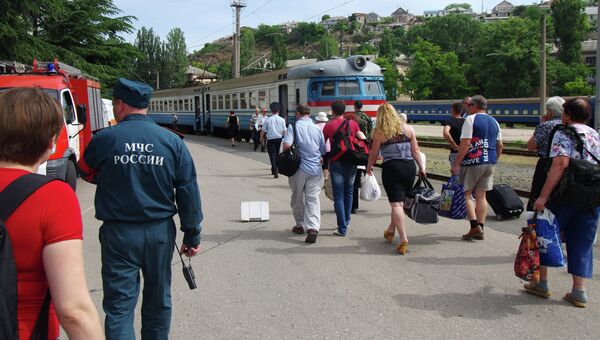 На вокзале в Севастополе эвакуировали пассажиров из-за сообщения о бомбе