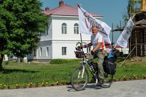 Открытие велопробега Святая Русь в Ростове