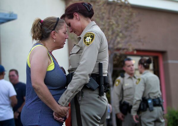 На месте стрельбы в Лас-Вегасе, в результате которой погибли двое полицейских