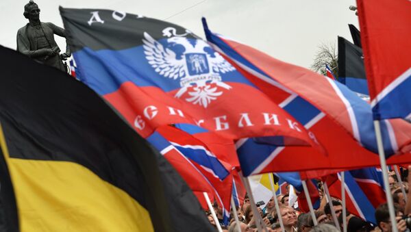 Митинг в поддержку народа Юго-Востока Украины Стоим за Донбасс. Архивное фото