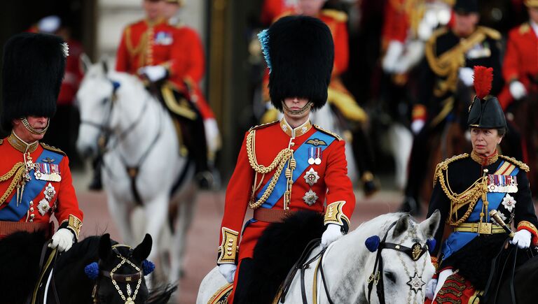 Гвардейцы на церемонии Trooping The Colour