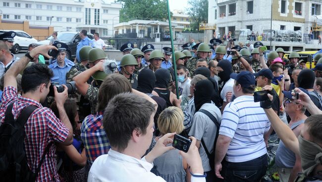 Ситуация у российского консульства в Одессе, архивное фото