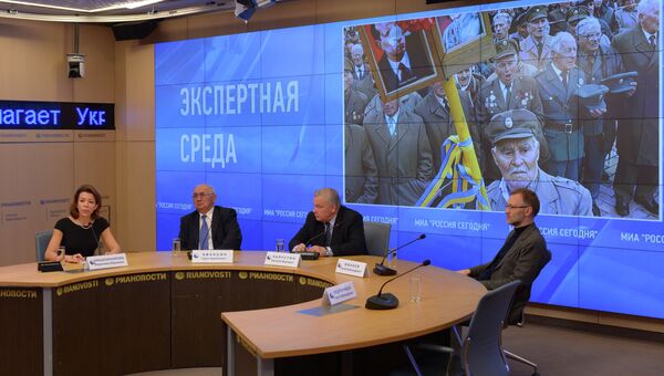 Заседание Экспертной среды Центра международной журналистики и исследований, посвященное теме федерализации Украины