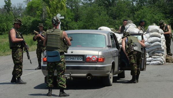 Блокпост украинских военных в Донецкой области. Архивное фото