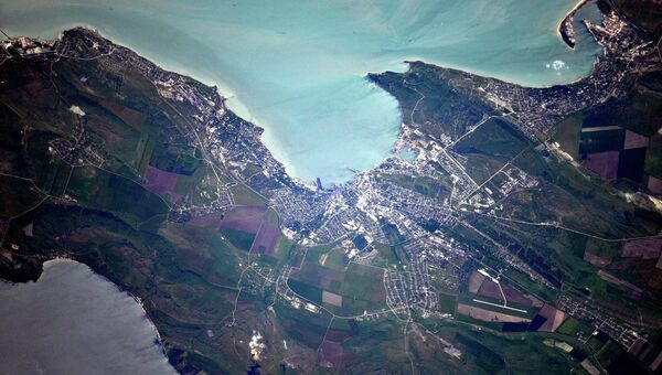 Крым из космоса. Керчь. Архивное фото