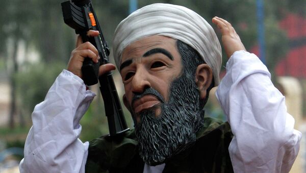 Игрушка с изображением Усамы бен Ладена