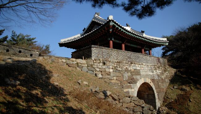 Крепость Намхансансон в Южной Корее