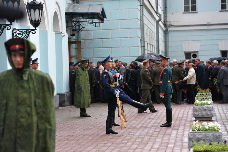 Прощание с Владимиром Поповкиным