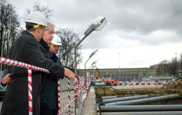 Осмотр работ по строительству станции метро «Петровский парк»