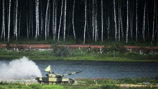 Всеармейский этап состязаний в рамках проведения соревнований Танковый биатлон-2014