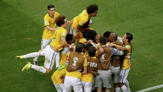 Сборная Бразилии на матче ЧМ-2014