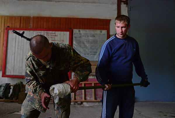 Полевые будни Призрака: батальон народного ополчения в Луганске