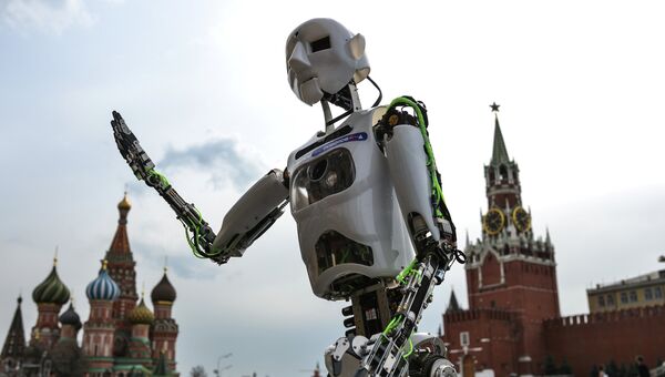 Робот в Москве. Архивное фото