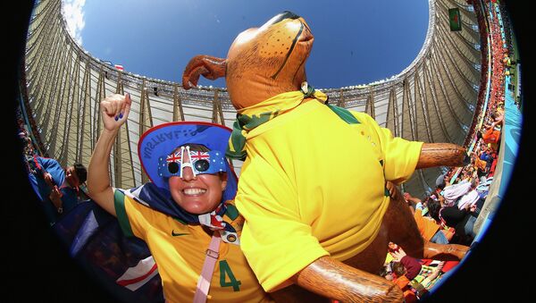 Болельщица сборной Австралии во время матча Чемпионата мира Австралия - Нидерланды