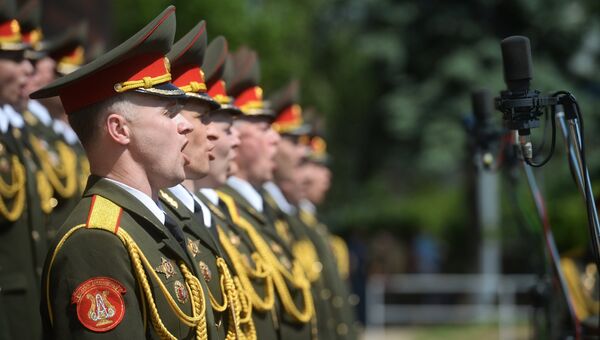 Сводный хор ансамблей песни и пляски Вооруженных сил РФ. Архивное фото