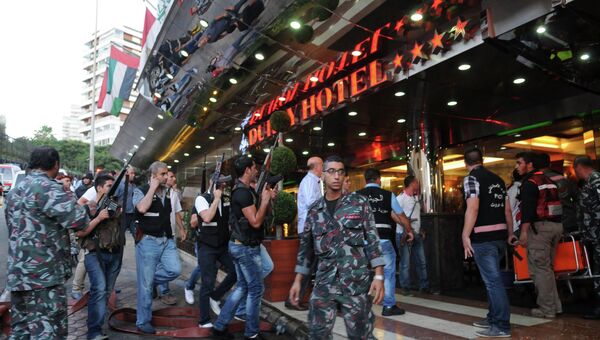 Взрыв в Ливане в отеле Ле Рой в центре Бейрута