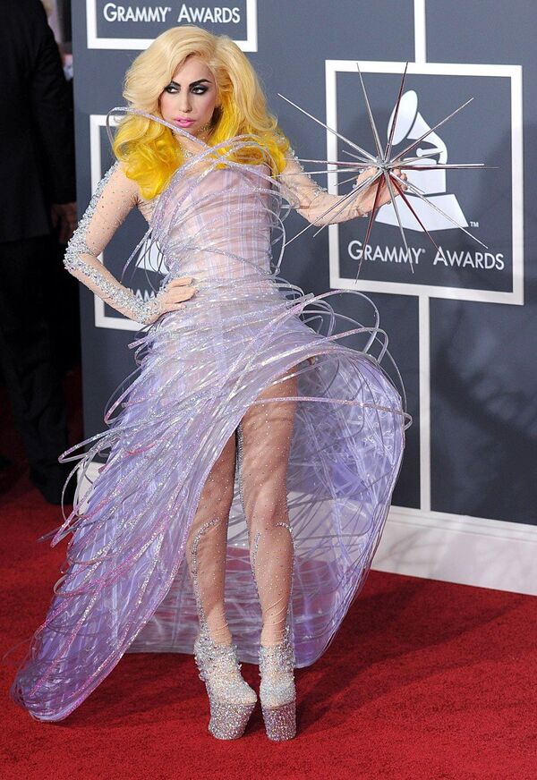 Певица Леди Гага на 56-ой церемонии Grammy Awards 2014