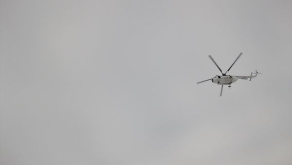 Вертолет в небе. Архивное фото
