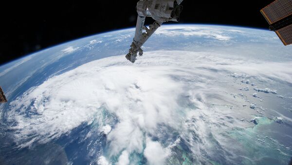 Ураган на снимке из космоса. Архивное фото