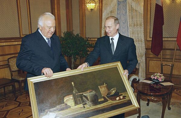 Президент РФ Владимир Путин и бывший президент Грузии Эдуард Шеварднадзе