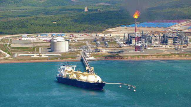 Завод по производству сжиженного газа на Сахалине. Архивное фото