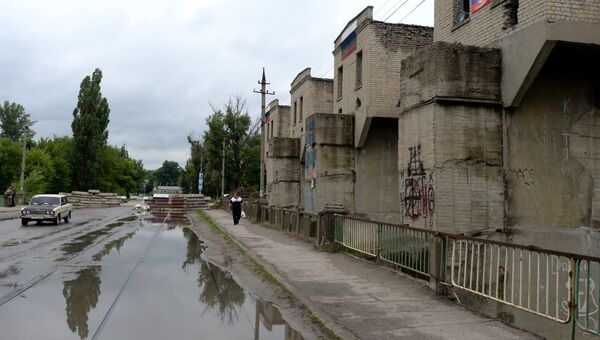 На окраине Луганска после обстрела