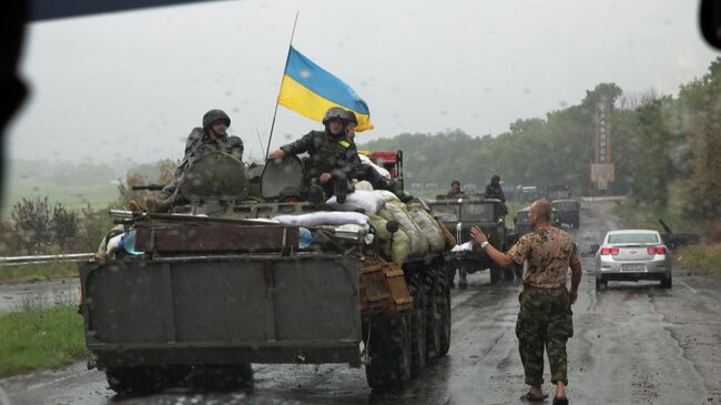 Украинские военные возле Славянска