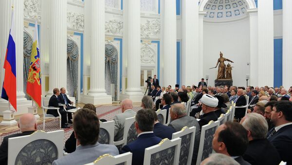 Встреча В.Путина с членами Общественной палаты. Архивное фото