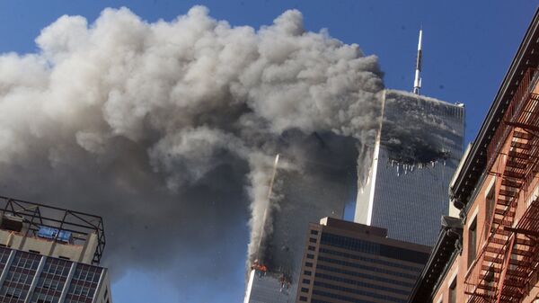 Теракт в Нью-Йорке. 11 сентября 2001 года. Архивное фото