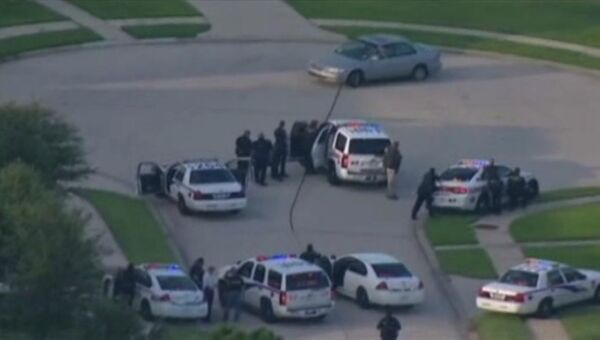 Полиция на месте стрельбы в городе Спринг, штат Техас