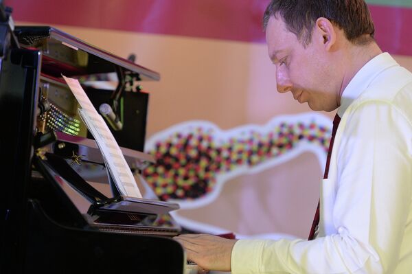 Российский джазмен и пианист Яков Окунь во время Koktebel Jazz Pre-Party