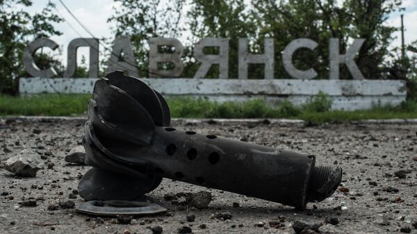 Славянск после боев украинской армии с ополченцами, архивное фото