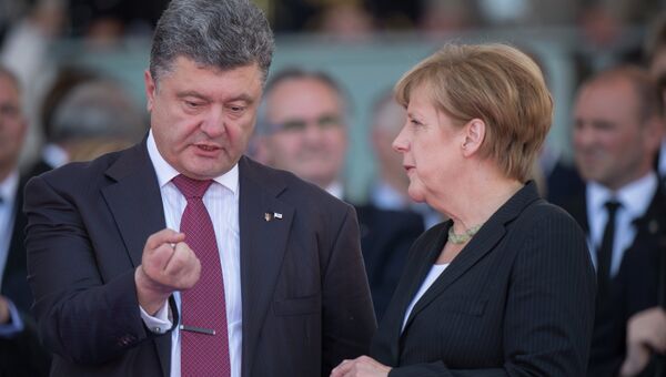 Петр Порошенко и Ангела Меркель, архивное фото