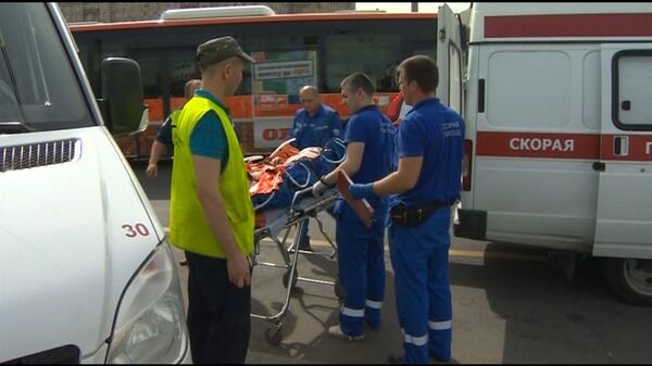 Спасатели эвакуировали пострадавших после ЧП в столичном метро