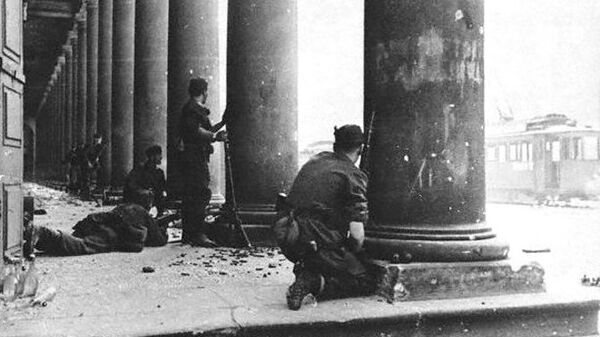 Уличные бои во время Варшавского восстания 1944 года