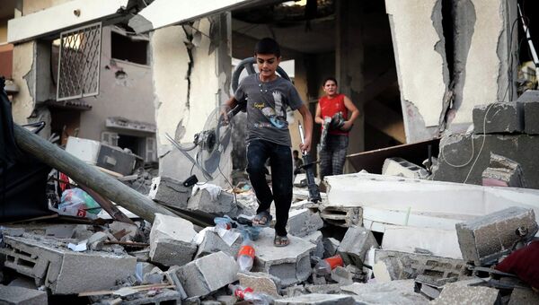 Последствия обстрела сектора Газа. 17 июля 2014