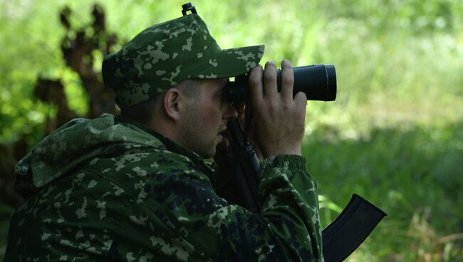 Ополченцы ДНР во время боевых действий. Архивное фото