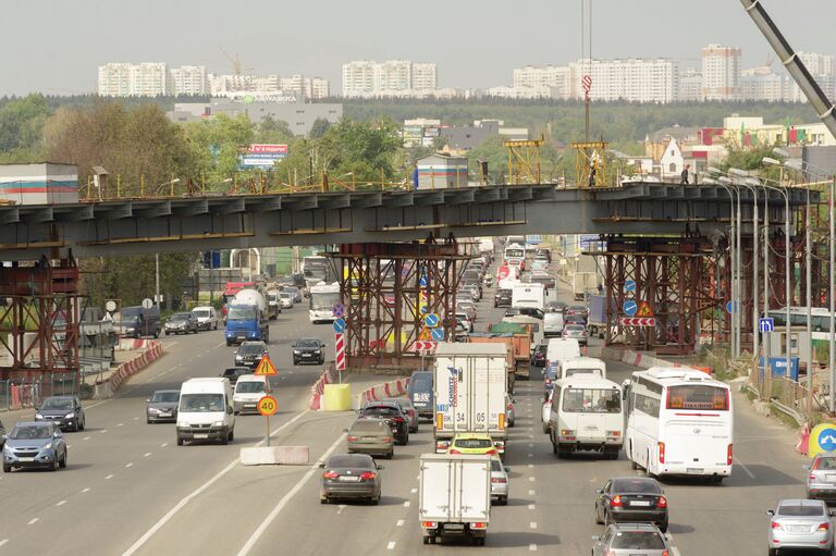 Мэр Москвы осмотрел ход реконструкции Можайского шоссе