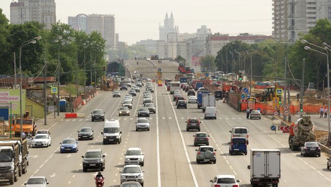 Автодорога в Москве. Архивное фото