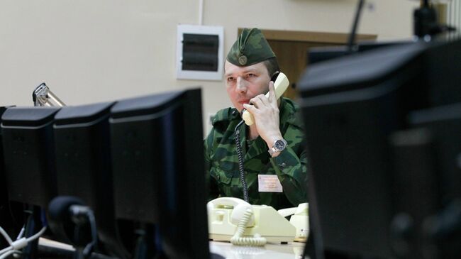Работа командного пункта Системы предупреждения о ракетном нападении Космических войск России