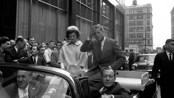Президент Джон Ф. Кеннеди и первая леди Жаклин Кеннеди