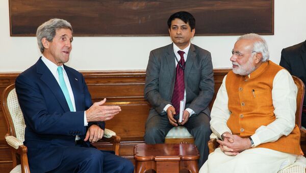 Госсекретарь США Джон Керри с премьер-министром Индии Нарендра Моди. Архивное фото