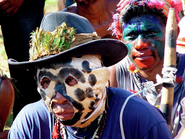 Индейцы племени Гуарани, Бразилия