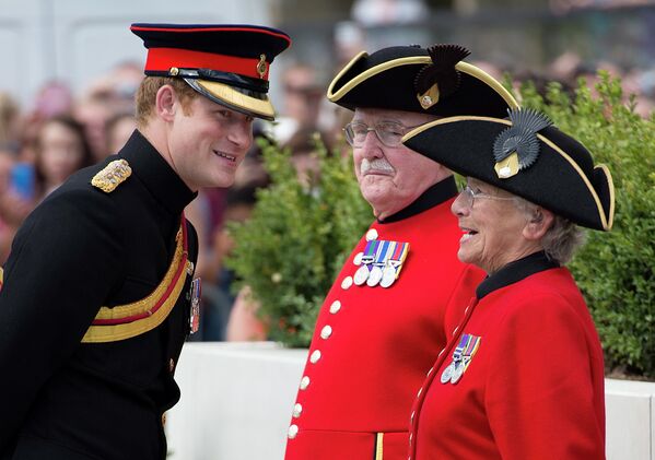 Принц Гарри на церемонии, посвященной столетию с начала Первой Мировой войны, в Фолкстоуне, Англия