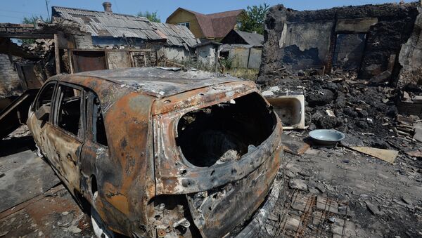 Последствия артобстрела Донецка. Архивное фото