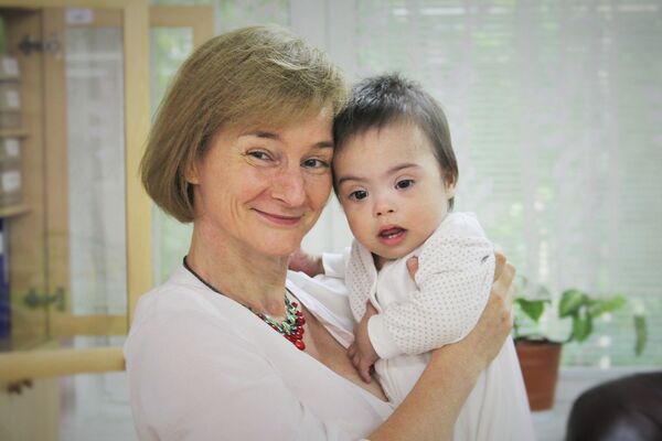 Алена Синкевич, специалист по семейному устройству детей с особыми потребностями Алена Синкевич, специалист по семейному устройству детей с особыми потребностями